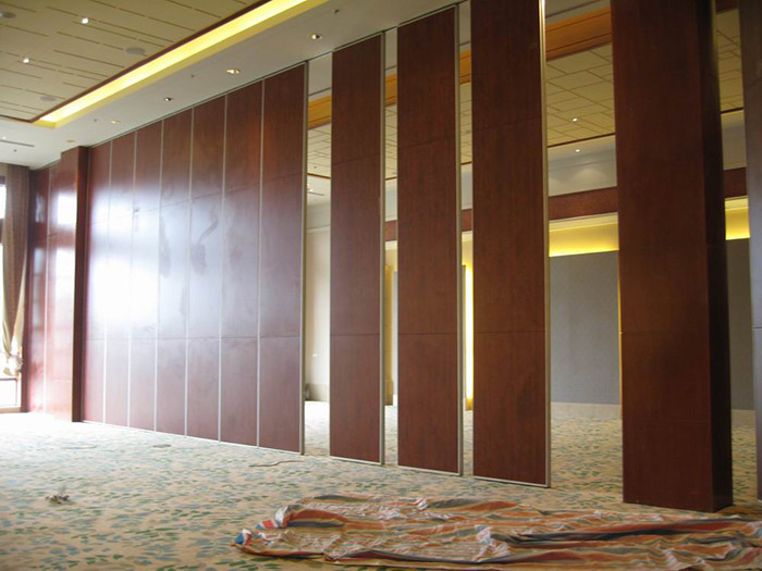 廣成活動(dòng)隔斷客戶案例：自貢檀木林賓館
